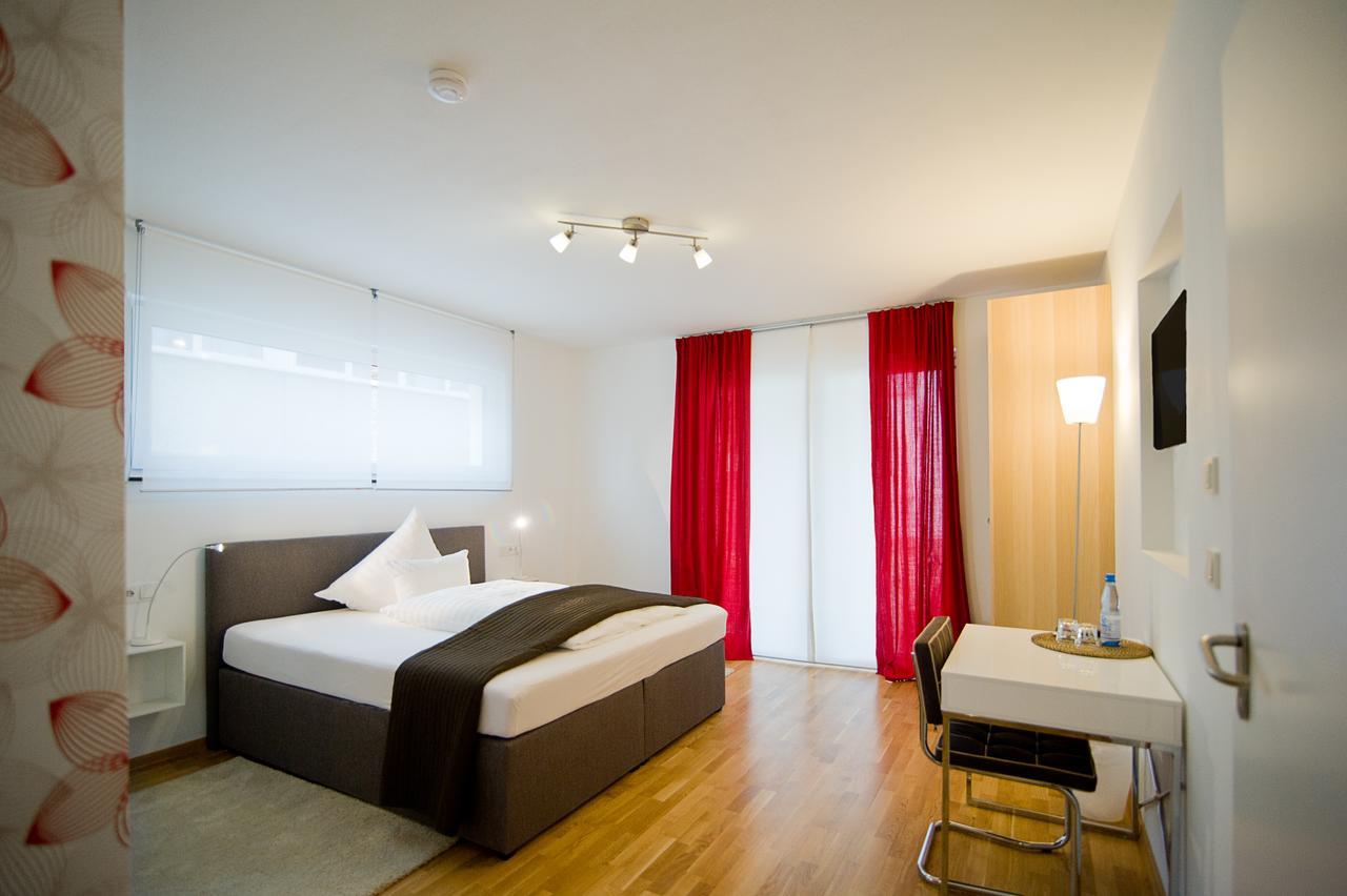 Hotel Apartment Am Arbach Eningen unter Achalm Rum bild