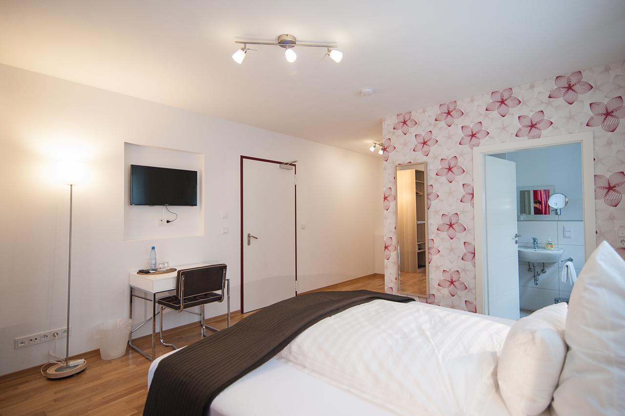 Hotel Apartment Am Arbach Eningen unter Achalm Rum bild